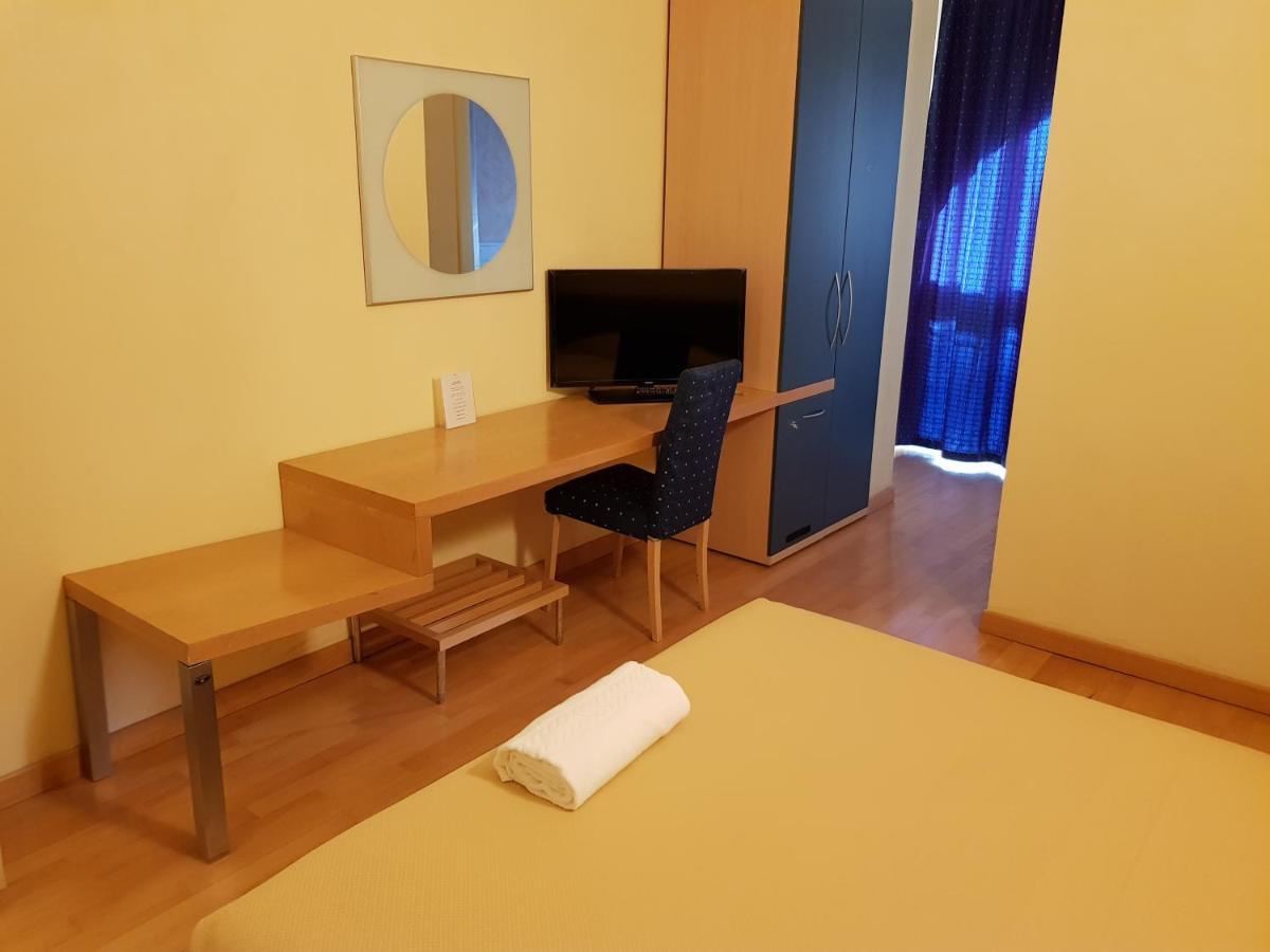 Hotel Le Cardinal Bastiglia المظهر الخارجي الصورة